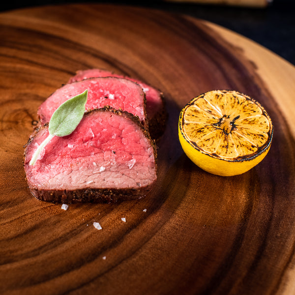 TENDERLOIN　YOU PAY Kow_WholeTenderloin_Plated_gra